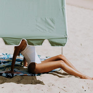 Elevate your beach experience with the Basil Bangs beach tent - designed for maximum shade and style.