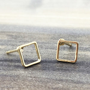 
                
                    Load image into Gallery viewer, Open Square Earrings
                
            